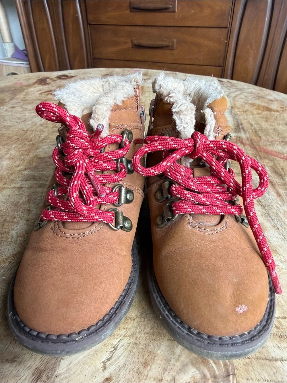 Faux Suede Sherpa Lined Boots Red Laces || Cat & Jack